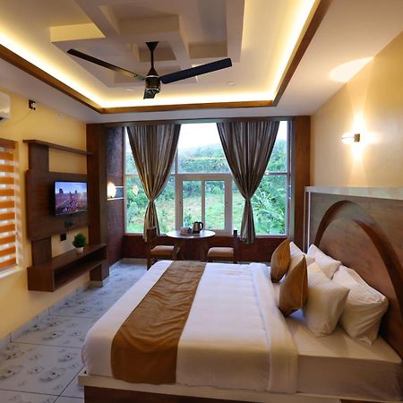 Hydel Palace Athirappilly By Bestinn Leisure Esterno foto