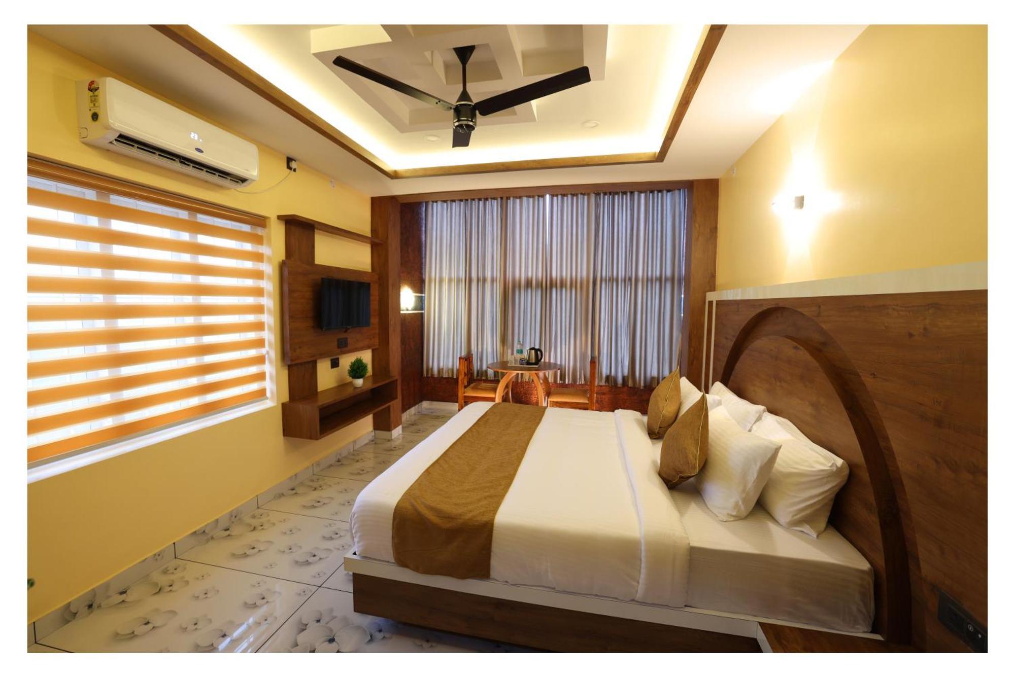 Hydel Palace Athirappilly By Bestinn Leisure Esterno foto