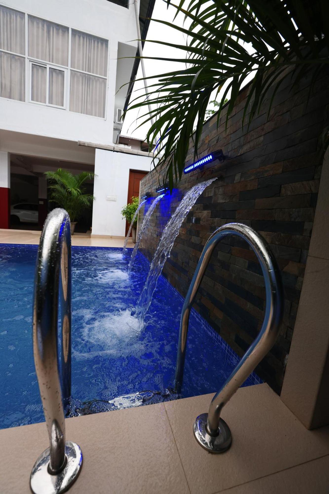 Hydel Palace Athirappilly By Bestinn Leisure Esterno foto