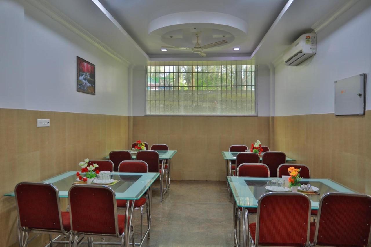 Hydel Palace Athirappilly By Bestinn Leisure Esterno foto